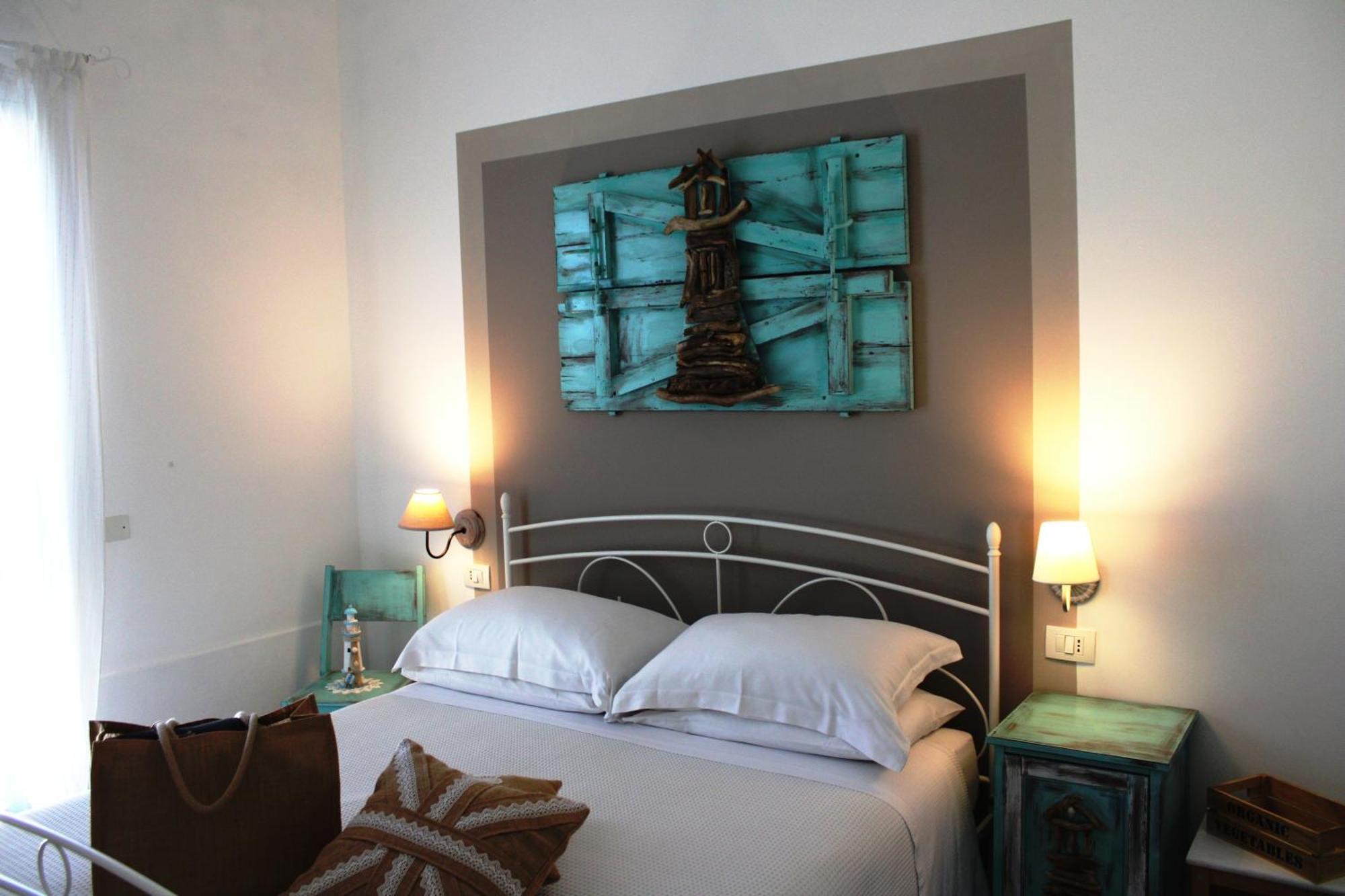 B&B Casa Del Faro Sanvallero Adults Only Portopalo Di Capo Passero Bagian luar foto