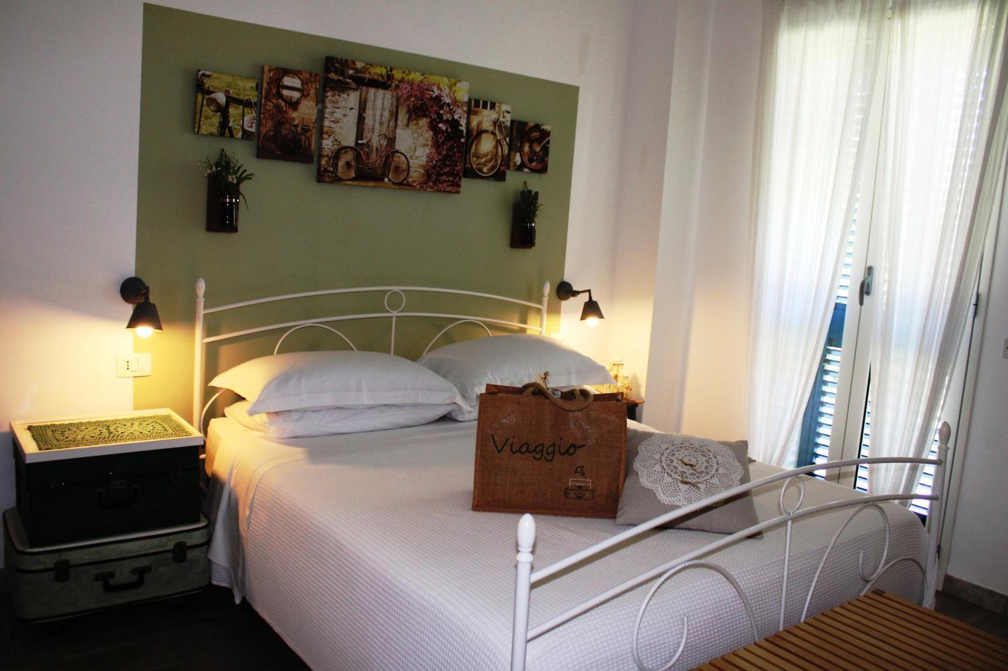 B&B Casa Del Faro Sanvallero Adults Only Portopalo Di Capo Passero Bagian luar foto